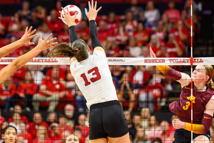 12_Merritt Beason_VB vs Minnesota 0924